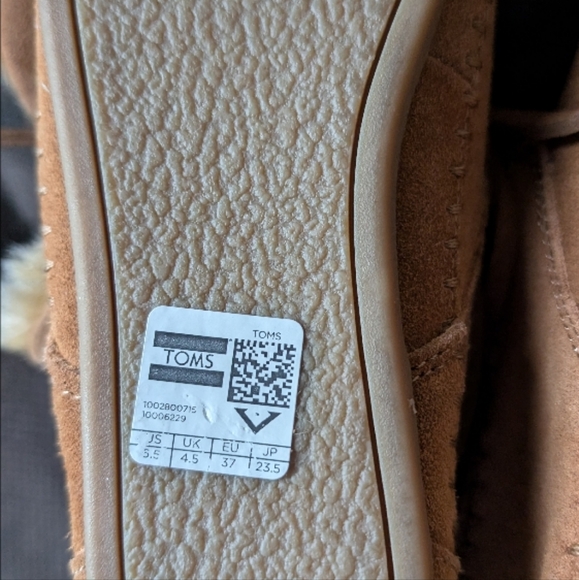 COPY - Cozy Faux Fur Lined Boots - Picture 5 of 5